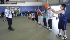 Giochiamo a Minibasket con il corpo